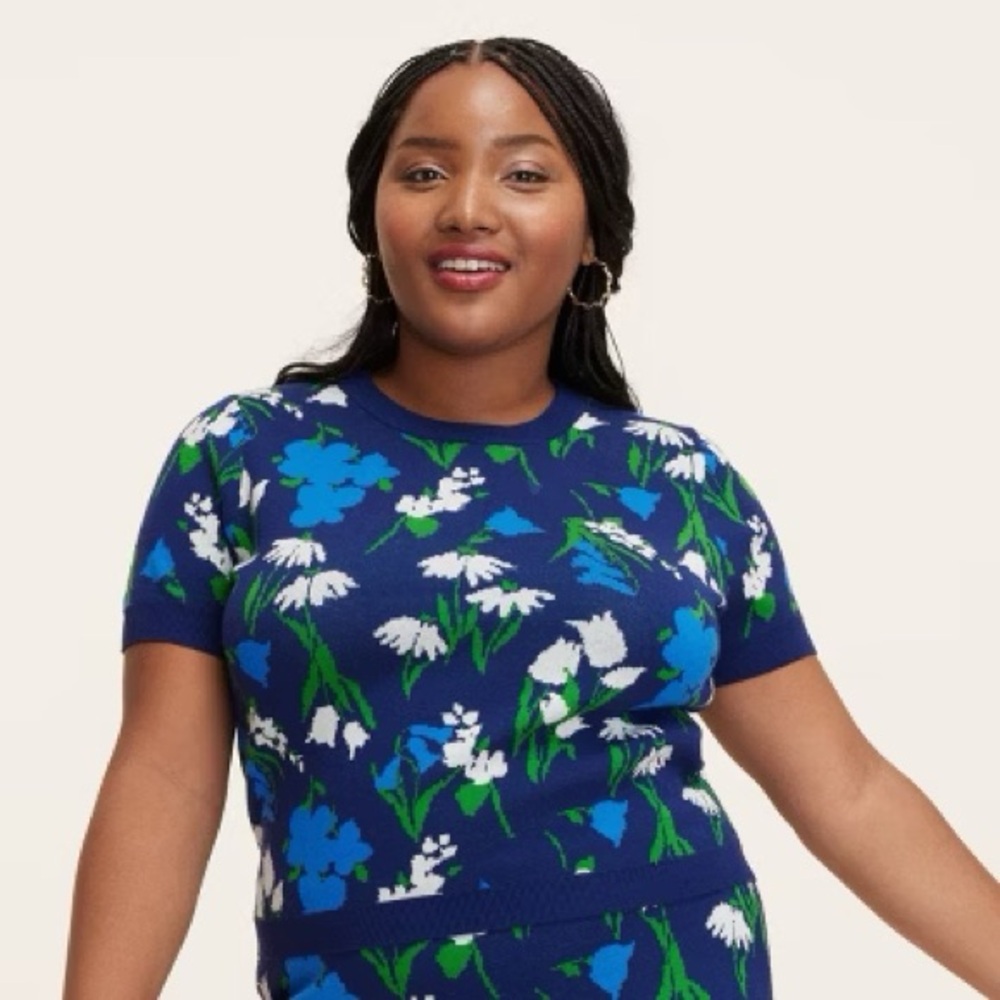 Women’s Mixed Floral Short Sleeve Crewneck Pullover Sweater